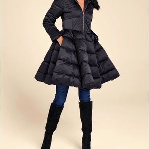 Venus | Black Fit & Flare Puffer Coat
